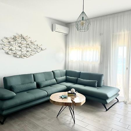 Sunny Hill Apartment Vlorë Exteriör bild